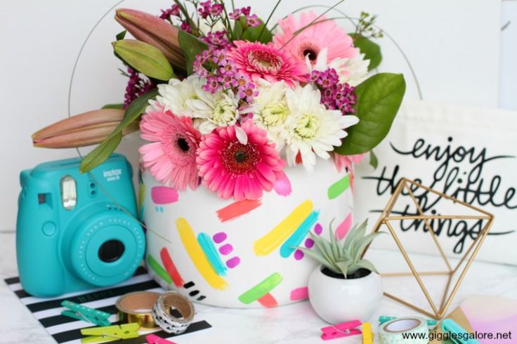 Great Ideas — 17 Bright and Colorful Spring DIYs