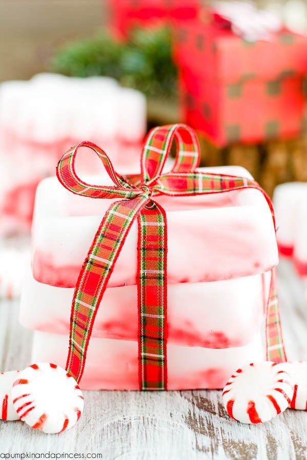 Great Ideas -- 18 Holiday Neighbor Gifts!