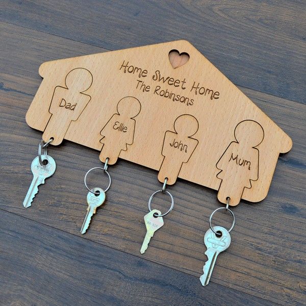 Family Keyring Hanger Hooks for Keys Housewarming New Home Wooden Keyrings Gift