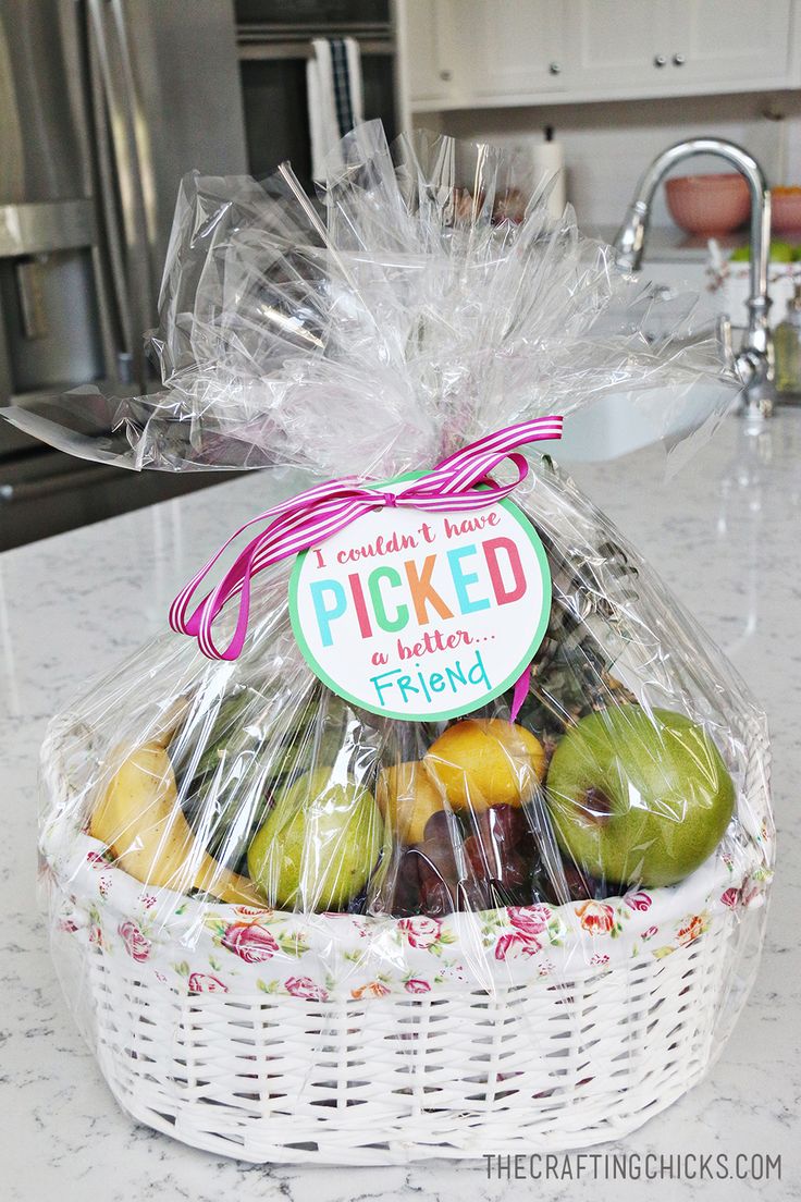 Diy Gifts Fruit Basket Gift Idea With Free Printable Tag