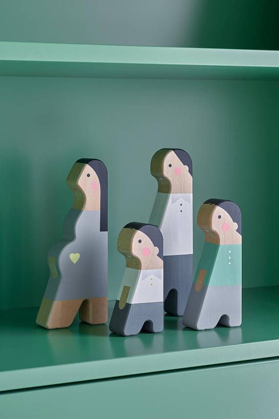 wooden family figures