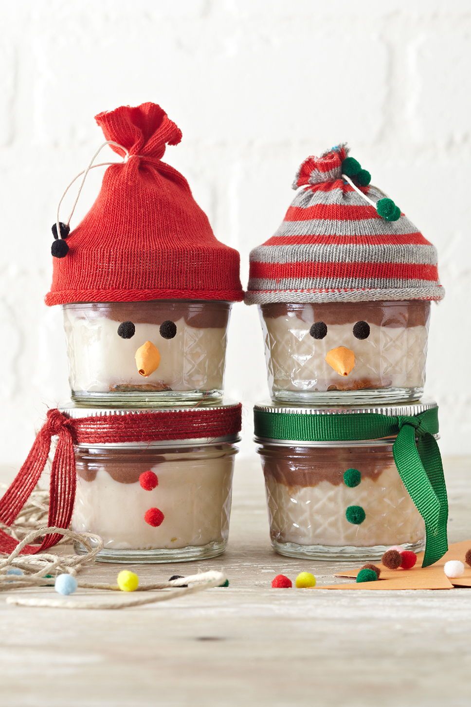 44 DIY Christmas Gifts You'd Want to Receive